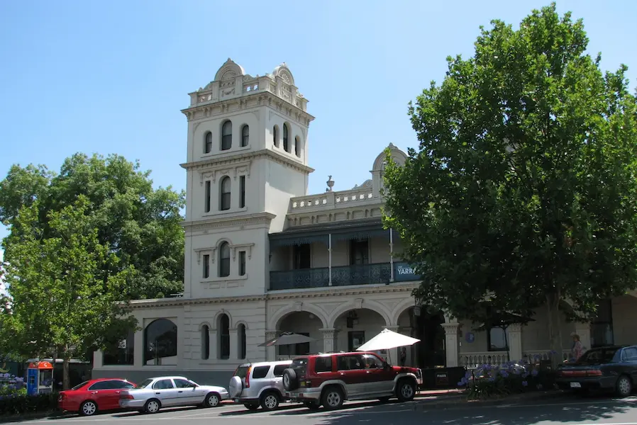 Chauffeur Service in Yarra Glen