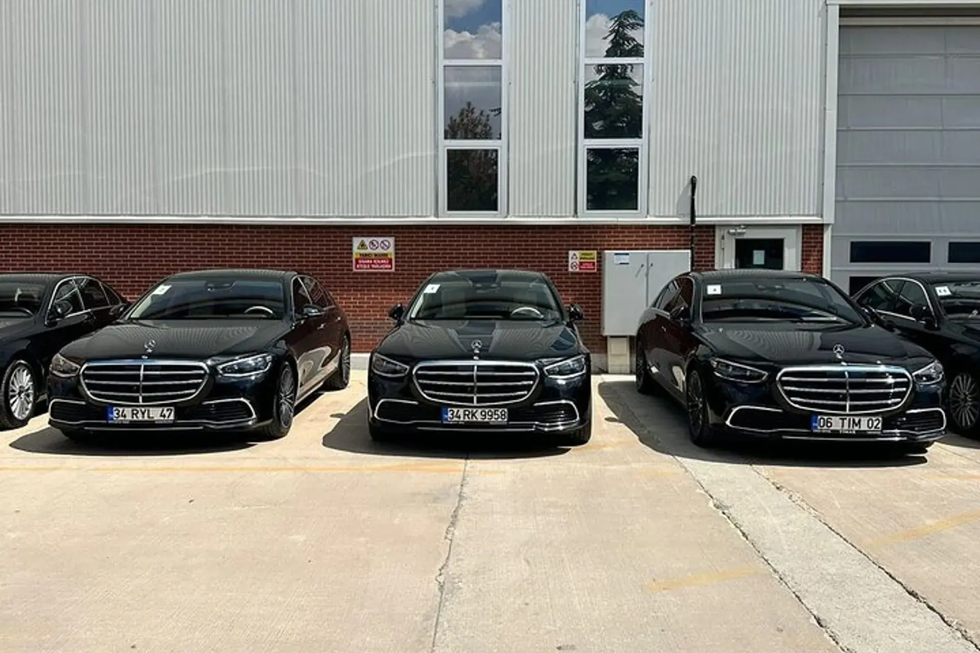 Chauffeur Service Drouin